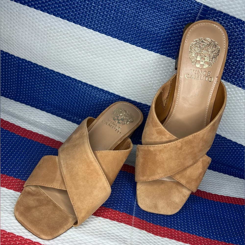 NWOT Vince Camuto Slip On Suede Criss Cross Stap Tan Women's Block Heels Mules 8 - Picture 9 of 16